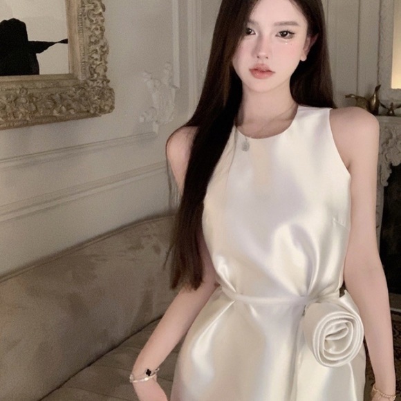 Flower top - Picture 3 of 5